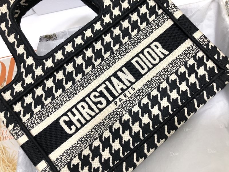 Christian Dior Shopping Bags